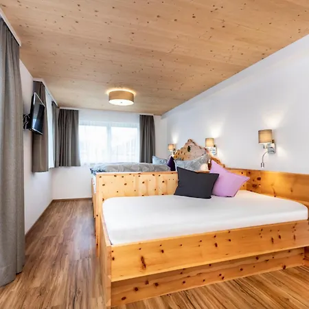 D'hoamatliab Bed & Breakfast Flachau