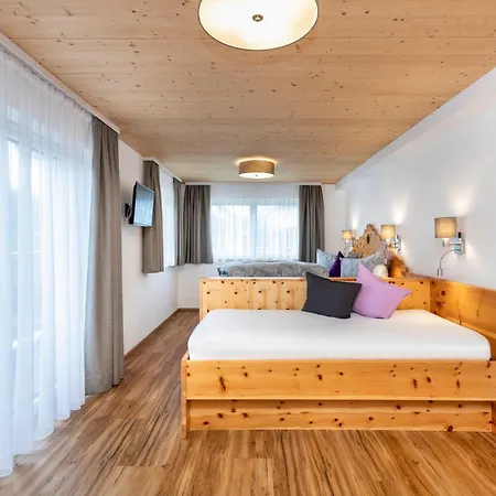 D'hoamatliab Bed and Breakfast