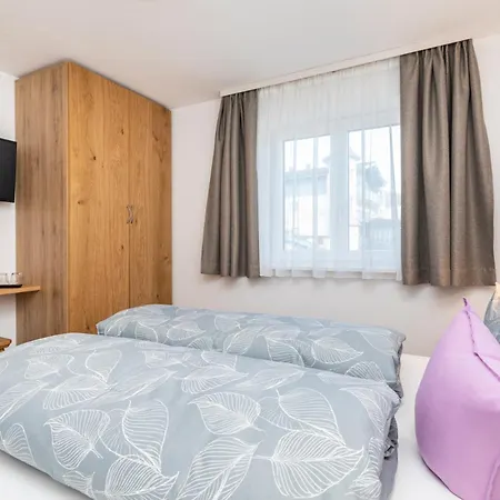 Bed & Breakfast D'hoamatliab Flachau